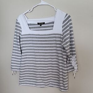 Elegant White and Gray Striped Sweater by Week-End Wear by Coco Y Club Neverworn